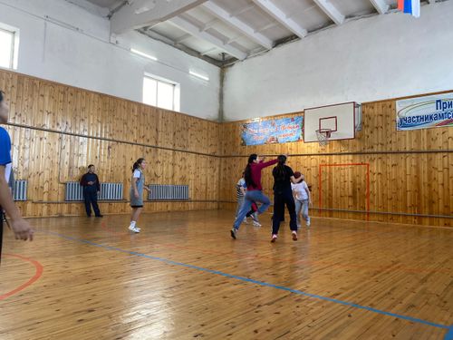 В Бай-Тайгинском районе прошли соревнования по баскетболу среди школьников