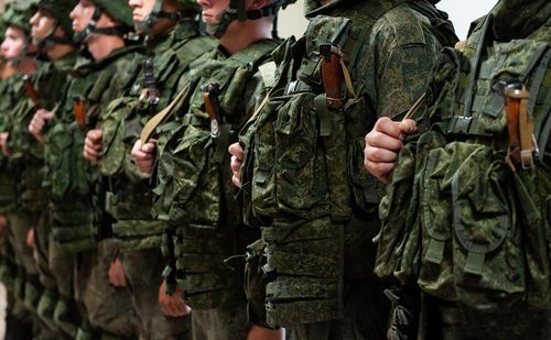 Подписан закон о повышении на пять лет возраста пребывания в запасе ряда граждан с воинскими званиями