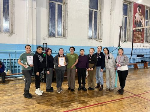 В селе У-Шынаа провели турнир по волейболу