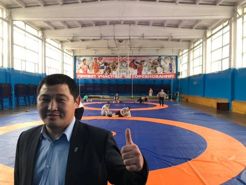 Буян Бурбучук: «В Кызыле будет построено футбольное поле с искусственным покрытием»