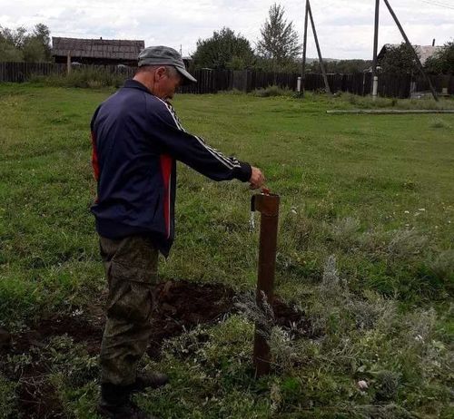 В селе Бай-Хаак к улице Мира проложили линию водоснабжения
