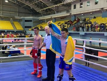 Тувинские спортсмены успешно выступили на открытом Кубке России по кикбоксингу