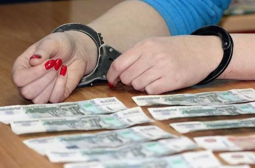 В Туве бывшая заведующая детского сада обогатилась на полмиллиона рублей