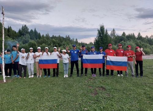 Бүрен-Аксының командазы бирги черни чаалап алган