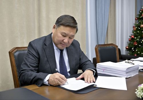 Глава Тувы подписал Закон о бюджете республики на 2026-2028 годы