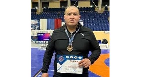 Сонам Соян — Венгрияга Тываны төлээлээр