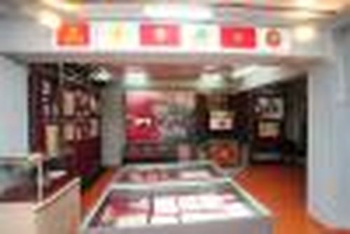 И укор, и урок