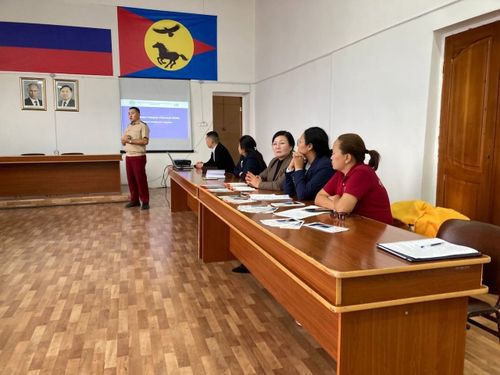 Предпринимателям Эрзинского и Тес-Хемского районов рассказали о действующих мерах поддержки