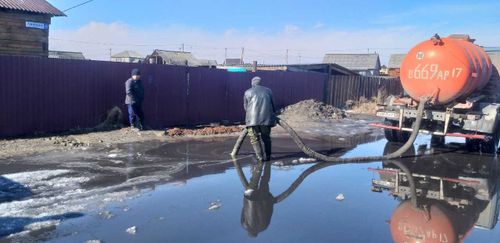 Талые воды атаковали уже 200 домов Каа-Хема 