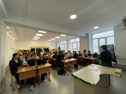 Для школьников села Сукпак провели «цифровой ликбез»