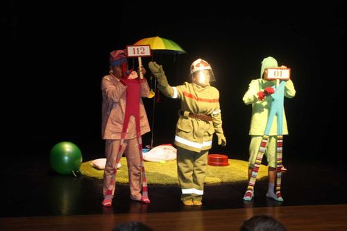 Детский спектакль «Тайны безопасной планеты» в онлайн