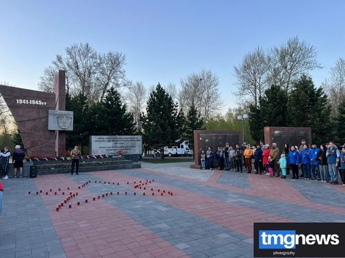 Молодежные организации Тувы зажгли «Свечу памяти»