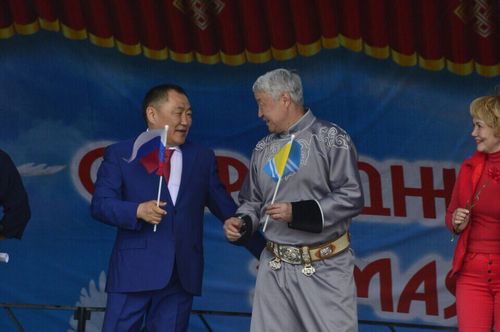 Солнца и тепла, благополучия и стабильности!