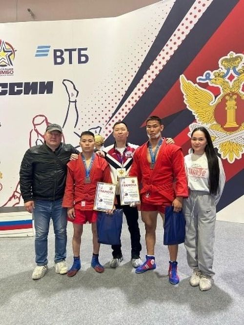 Правоохранители и чемпионы