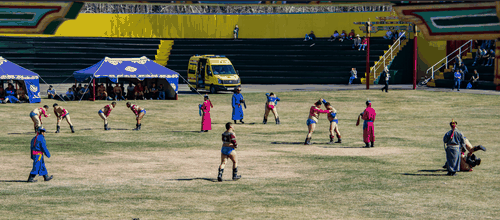 Как на стадионе «Хуреш» встретились культура и спорт