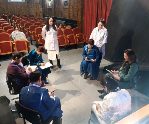 В Туве фонд «Защитники Отечества» организовал праздничные мероприятия в честь 8 марта для женщин