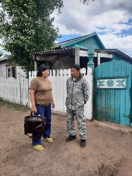 Соцкоординатор побывала у семей Баян-Кола, Терлиг-Хая, Целинное и Шамбалыга