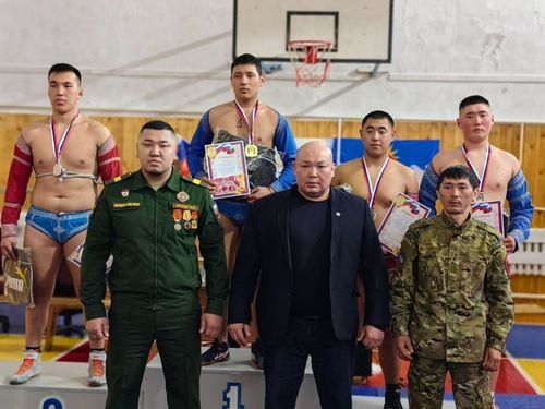 Ада-чурт камгалакчызының чылынга тураскааткан хуреш маргылдаазы