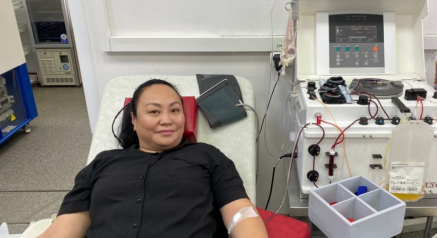 Почётный донор из Тувы Сай-Суу Ондар совершила юбилейную, 50-ю сдачу крови