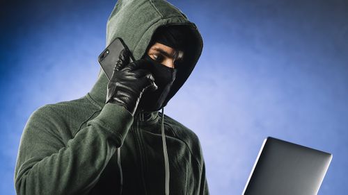 Двое жителей Тувы попались на удочку лжесотрудников банка