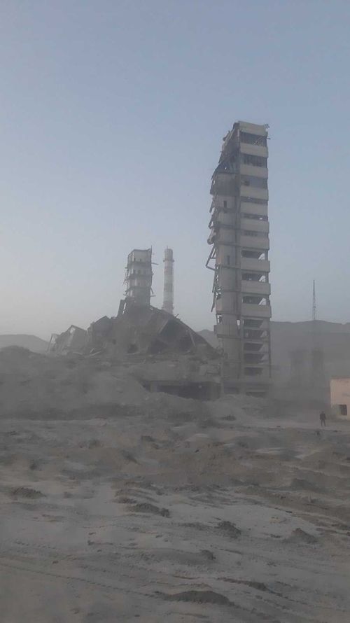 Спасатели извлекли из-под обломков обрушившегося здания в Ак-Довураке второго пострадавшего