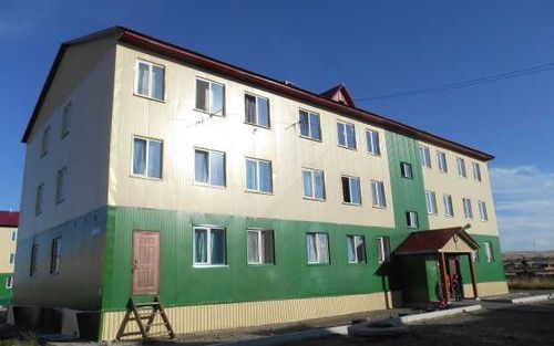 Глава Тувы выслушал проблему жильцов «нового аварийного дома» по улице Дружбы