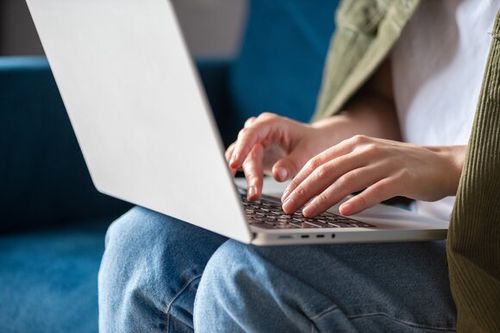 Сообщить об ошибочно выставленных долгах теперь можно на «Госуслугах»