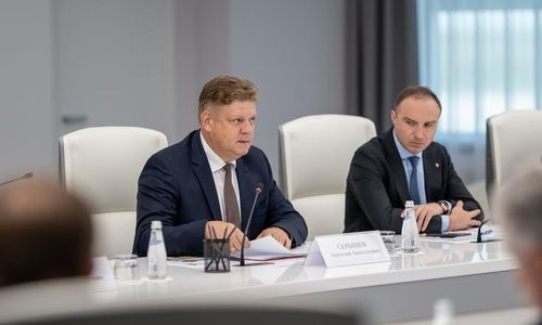 Полпред принял участие в обсуждении развития Обь-Иртышского бассейна внутренних водных путей