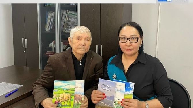 Чогаалчы Демчик Дегут уругларга номнарын сөңнээн