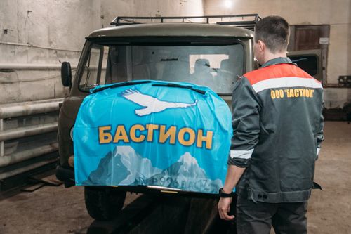 ООО «Бастион» отправляет в зону СВО автомобиль УАЗ-452