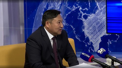 Сегодня врио Главы Тувы Владислав Ховалыг в программе «Прямой разговор» ответил на вопросы жителей республики