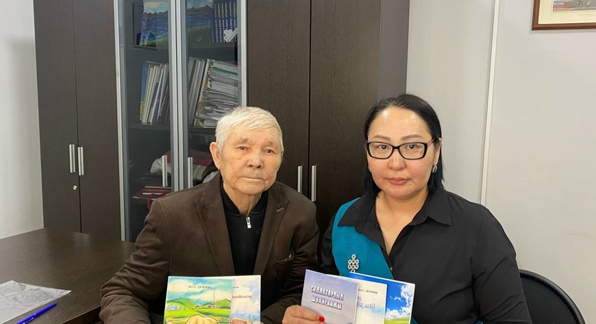 Чогаалчы Демчик Дегут уругларга номнарын сөңнээн