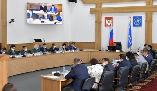 ГЛАВА ТУВЫ ПРОКОММЕНТИРОВАЛ ПРИНЯТЫЕ ИМ КАДРОВЫЕ РЕШЕНИЯ