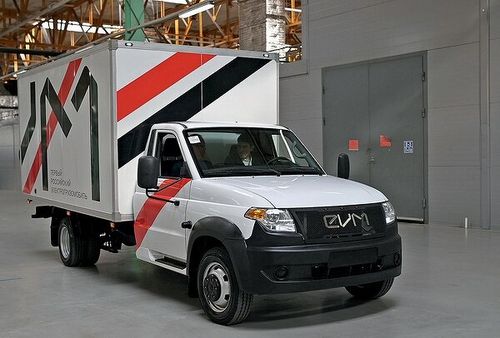 Создан первый серийный российский электрогрузовик