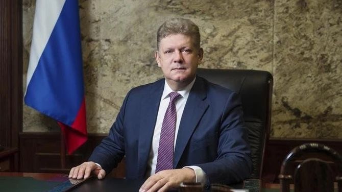 Анатолий Серышев поздравил сибиряков с Днём защитника Отечества