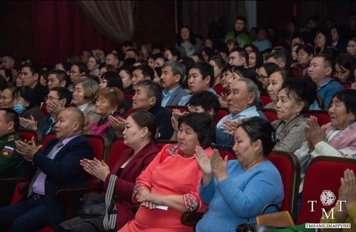 В Кызыле прошёл благотворительный концерт в поддержку бойцов СВО