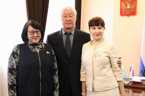 В Верховном Хурале состоялась встреча с депутатом Законодательного собрания Ленинградской области