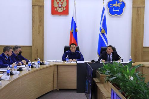 Широким кругом. В Туве обсудили вопросы профилактики правонарушений и преступности