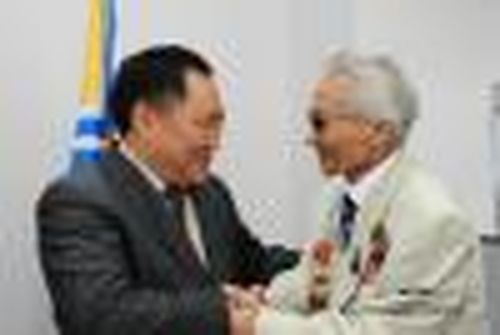 По заслугам и честь