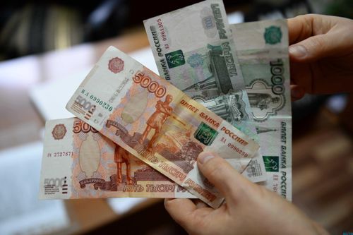 В Туве банкиры выявили 14 поддельных банкнот