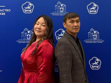 Тывамедиагрупптуң журналистери парлалга конференциязынга болгаш Владимир Путин-биле дорт шугумга киржир