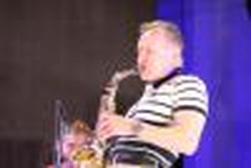 Зал аплодировал стоя