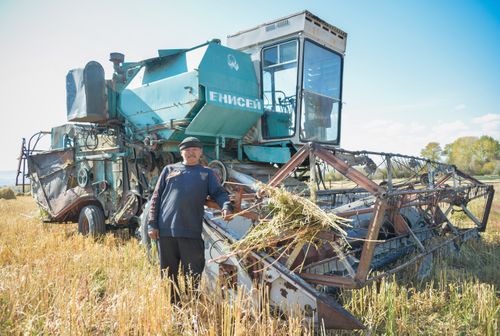 ДҮЖҮТ АЖААЛДАЗЫ