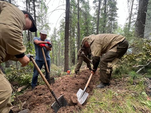 Демниг сааскан теве тудуп чиир