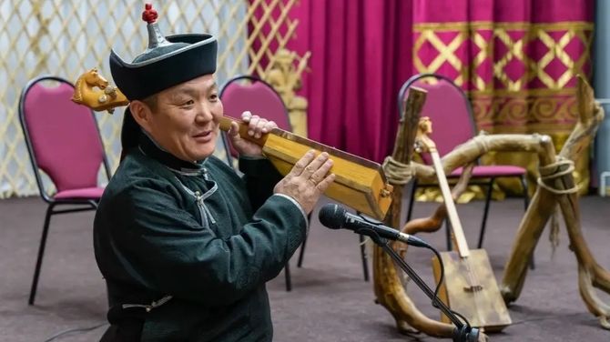 Өгбелерим дошпулууру: Ус-шевер билиглери-биле үлешкен