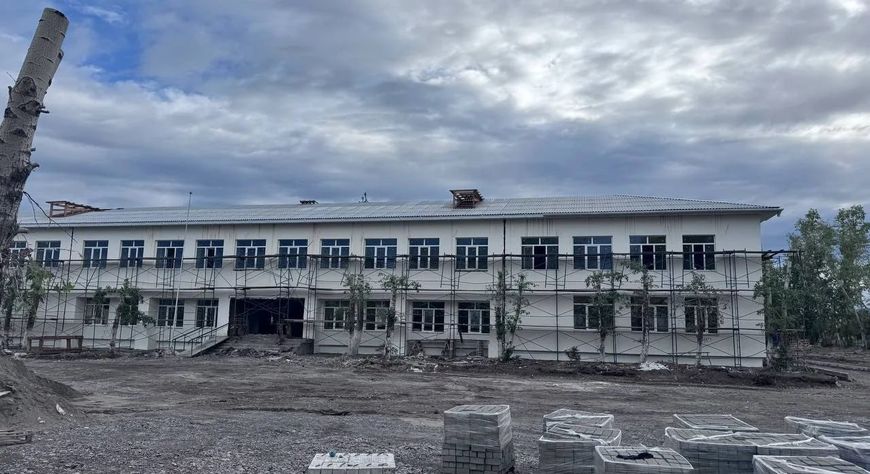 Готовность капремонта школы № 1 г. Шагонара оценивается в 61,5%