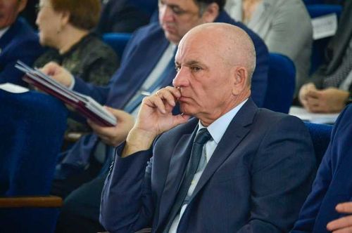 Железной дороге в Туве быть 