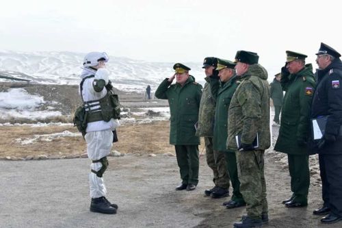 Сергей Шойгу проинспектировал объекты Минобороны Тувы