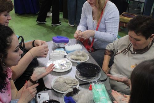 26-27 апреля на международной выставке-форуме "Россия" в г. Москва команда педагогов ЦДО "Авырал" проводит для посетителей мастер-класс