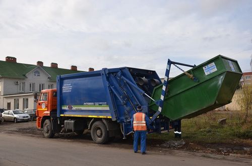 Срок использования мусоровозов для регоператоров сократят